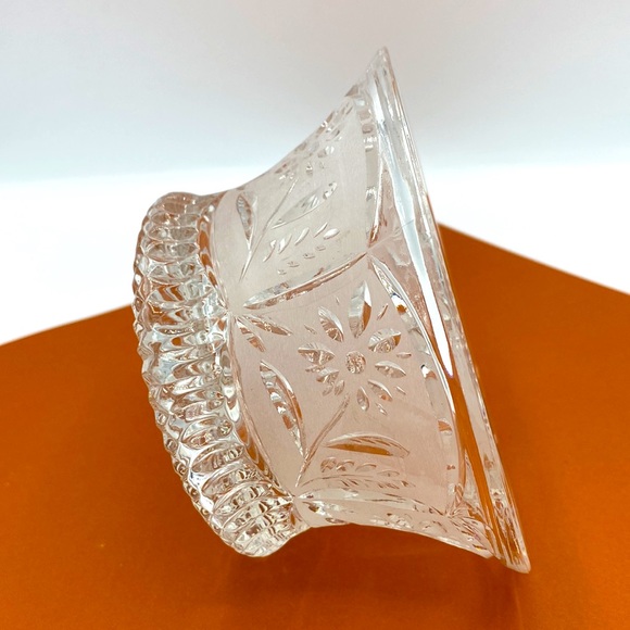 Lausitzer Glass Margaret Daisy Design Crystal Frosted Candy Dish - Picture 2 of 7